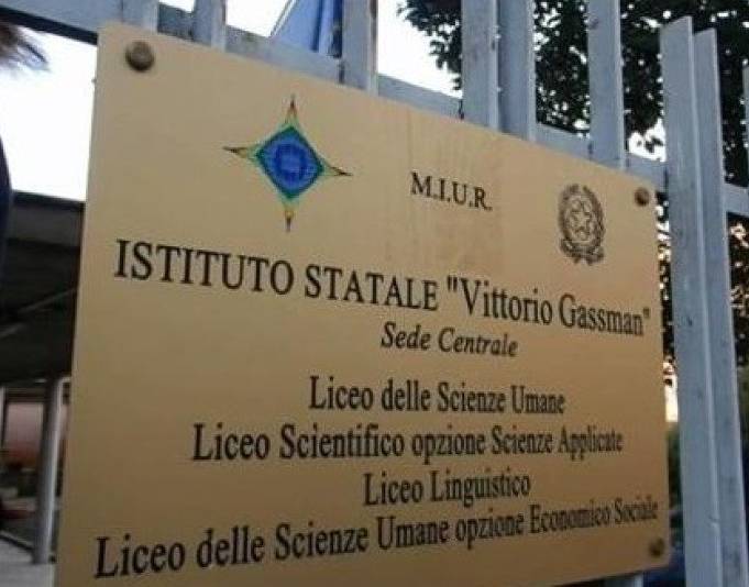 insegna Istituto Statale Vittorio Gassman